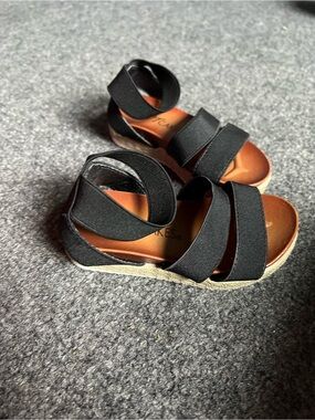 Kids Black Strappy Sandals
